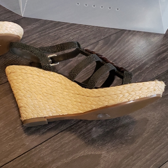 Alfani Annya Black Wedge Size 8M - Picture 7 of 11